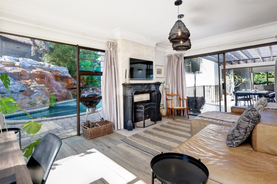 4 Bedroom Property for Sale in Loevenstein Western Cape